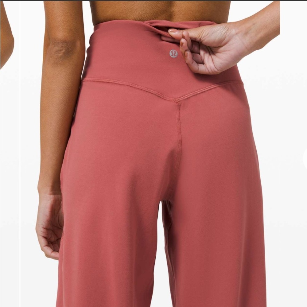 Lululemon Align Wide Leg Crop - Picture 3 of 8